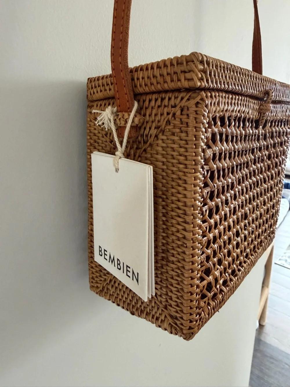 NWT Bembien Flora Rattan Crossbody Bag Leather Strap Boho Summer Natural Purse - Picture 8 of 9